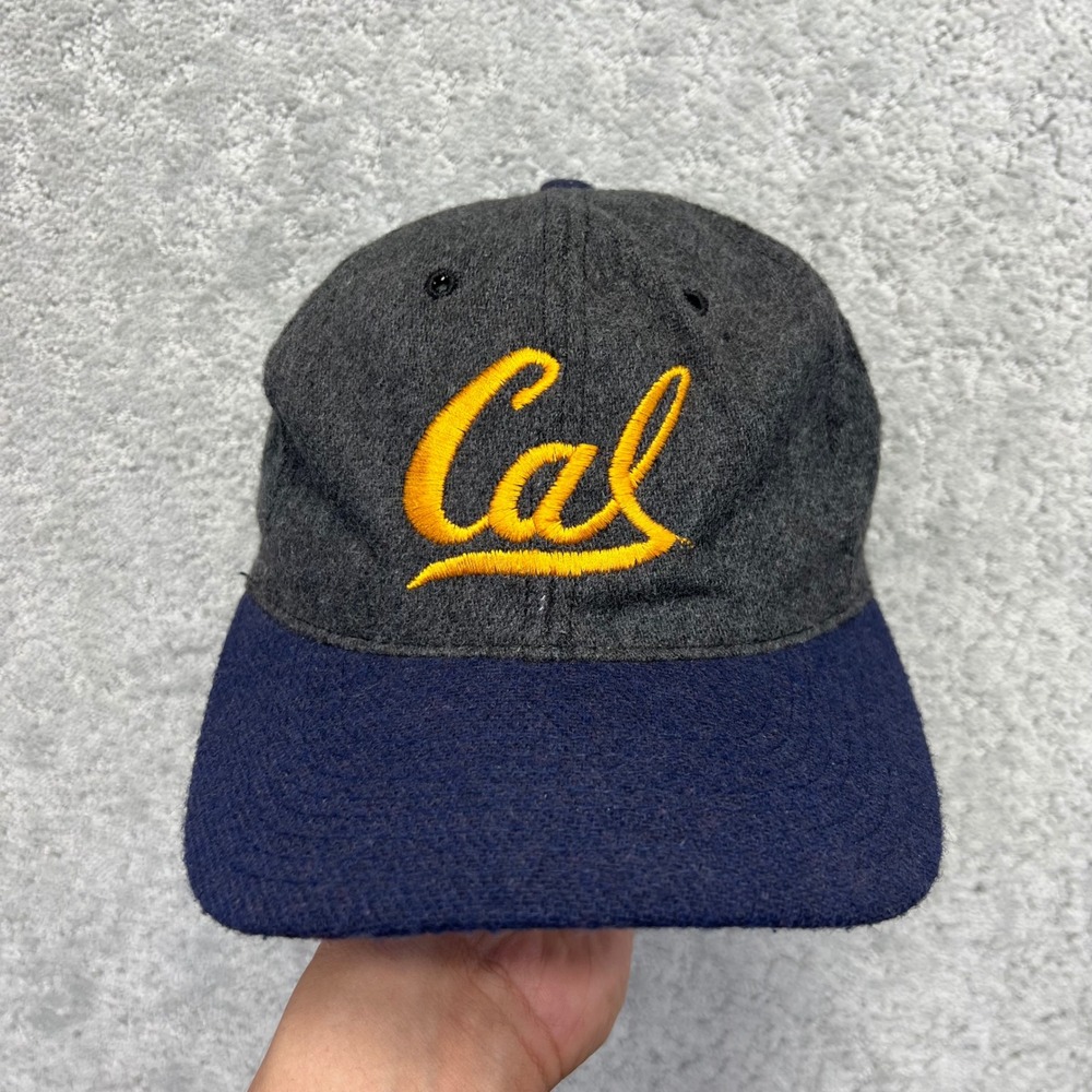 VINTAGE Cal Golden Bears Fitted Hat Wool Grey Navy Blue Made in USA Size 7 1/8